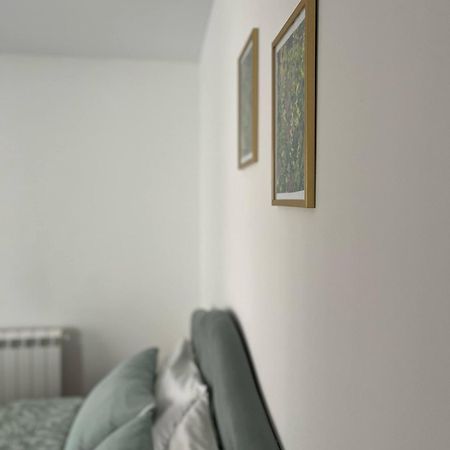 Surcin Apartment Ledine Екстер'єр фото