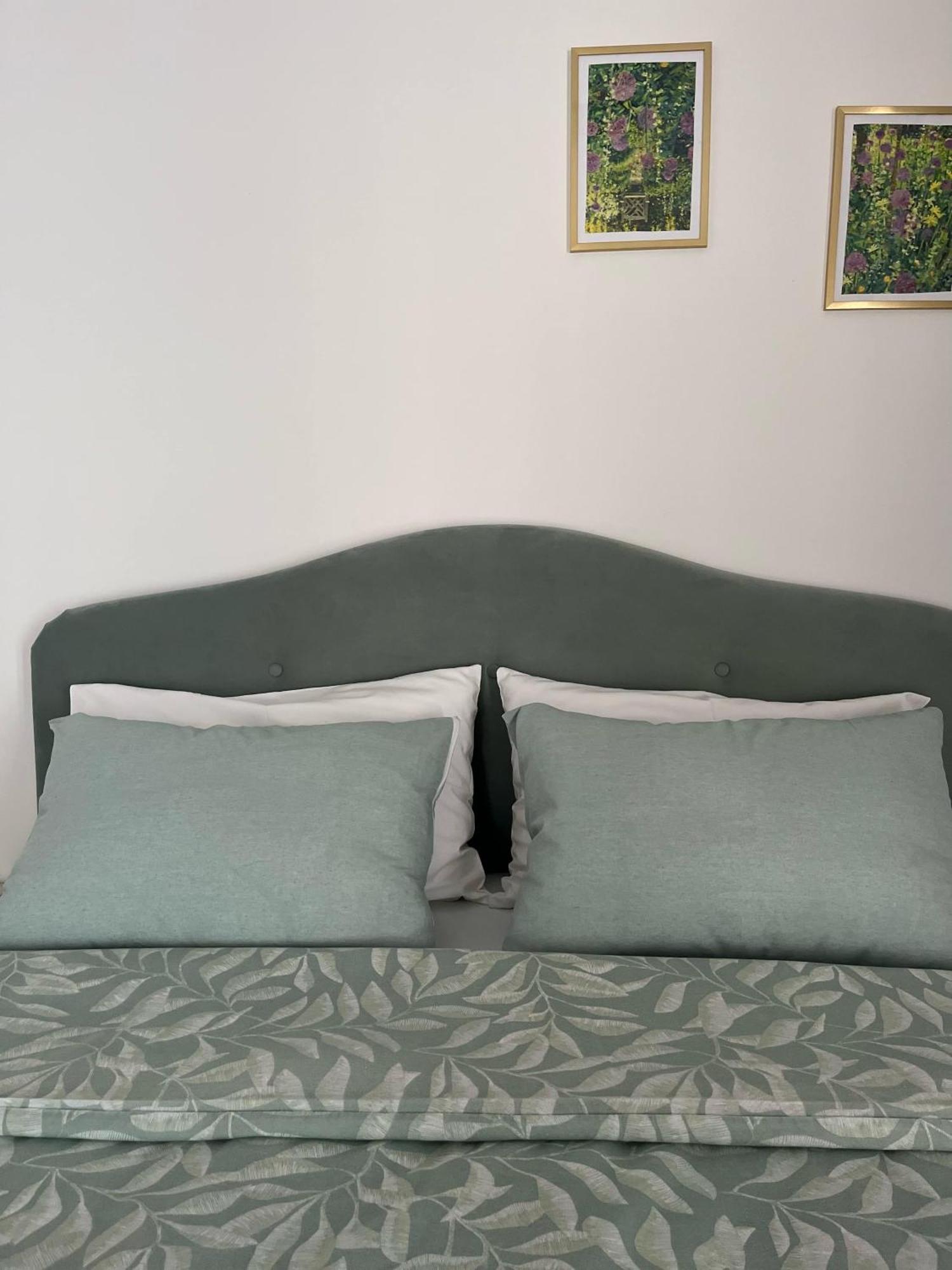 Surcin Apartment Ledine Екстер'єр фото